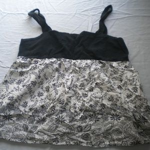 No Boundaries sleeveless shirt/tank top